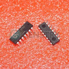 AD713KN INTEGRATED CIRCUIT