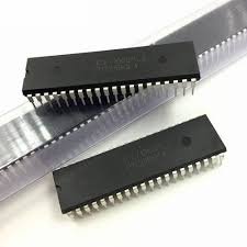 ICL7106CPLZ INTEGRATED CIRCUIT